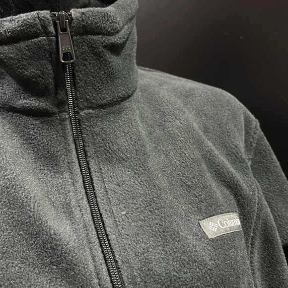 Columbia Mount Cannon Fleece,full zip,high neck,hip pockets,regular fit jacket - Picture 2 of 14